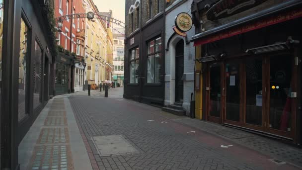 Empty London Streets Coronavirus Lockdown Showing Quiet Deserted Carnaby Street — Video Stock