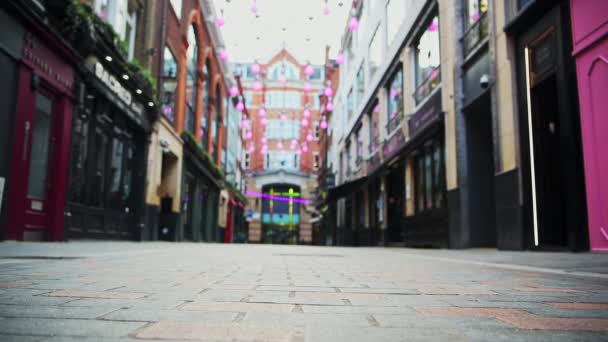 Empty London Roads Coronavirus Lockdown Quiet Deserted Carnaby Street Soho — Stok video