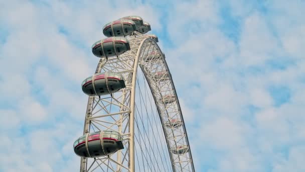 London Eye Background Video Clouds Blue Sky Iconic Building Famous — Stok video