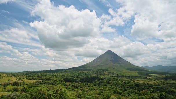 Arenal Volcano National Park Landscape Costa Rica Tropical Rainforest Jungle — Stock videók