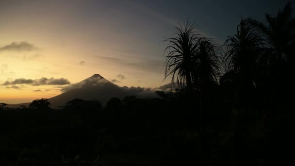 Arenal Volcano Landscape Costa Rica Tropical Rainforest Jungle Scenery Sunset — Stock videók