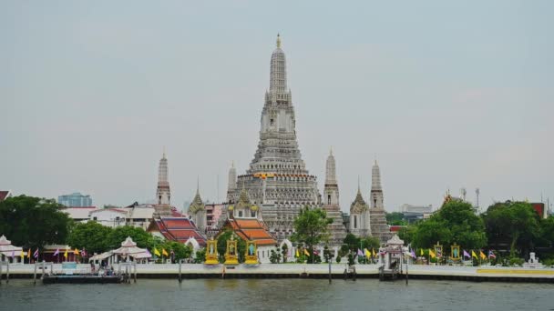 Wat Arun Chao Phraya River Bangkok Thailand City Skyline Cityscape — Stok video