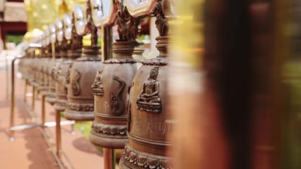 Buddhist Prayer Bells Temple Thailand Wat Phra Singh Chiang Mai — Stock videók