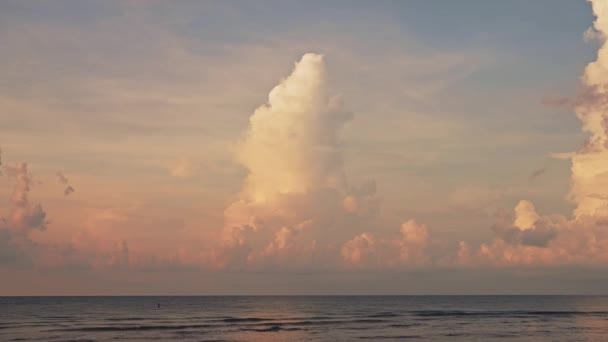 Dramatic Sky Orange Sunset Clouds Horizon Sea Ocean Background Copyspace — ストック動画