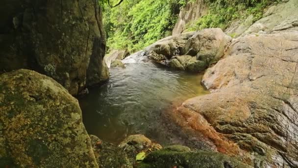Thailand Waterfall Koh Samui Island Beautiful Tropical Scenery Amazing Green — Stockvideo