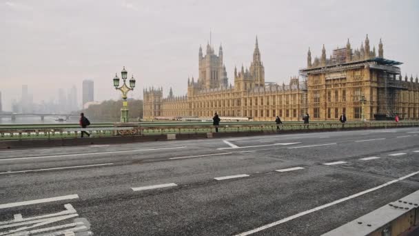 London Coronavirus Covid Lockdown Empty Quiet Deserted Roads Streets Cars — Stockvideo