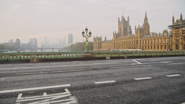 Quiet Empty Deserted Roads Streets London Coronavirus Covid Lockdown Westminster — Stockvideo