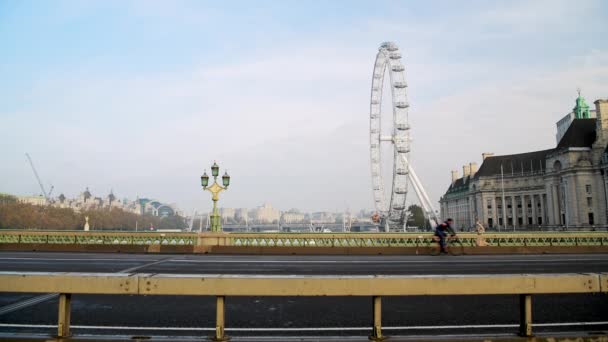 London Coronavirus Covid Lockdown Quiet Empty Deserted Roads Streets Traffic — Vídeo de Stock