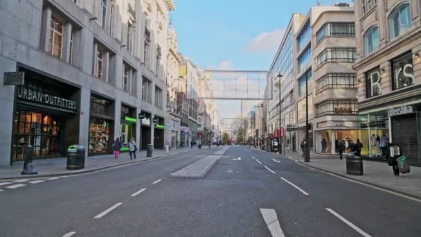 London Covid Coronavirus Lockdown Quiet Roads Oxford Street Closed Shops — Stok Video