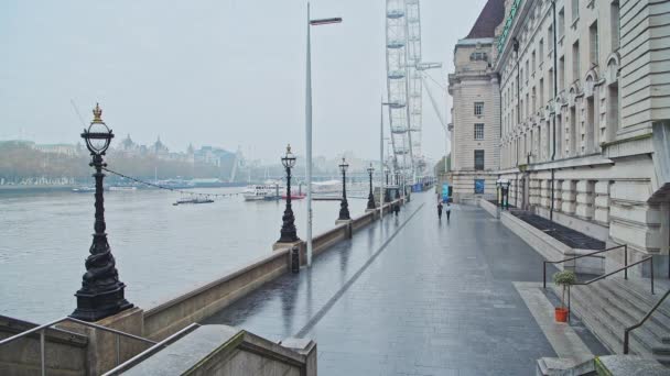 Quiet Empty Central London London Eye Covid Coronavirus Pandemic Lockdown — Video