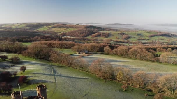 Aerial Drone Video Broadway Tower Famous Iconic Tourist Attraction Cotswolds — Vídeo de stock