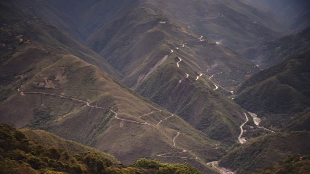 View Death Road Bolivia Surrounded Mountain Forests — Vídeo de stock