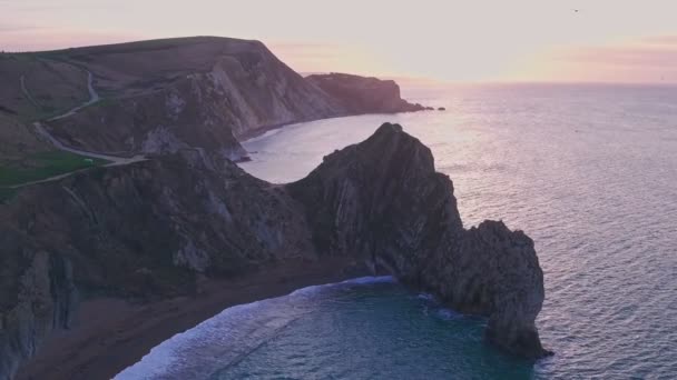 Durdle Door Sunrise Lulworth Cove Jurassic Coast Dorset England Aerial — Stockvideo