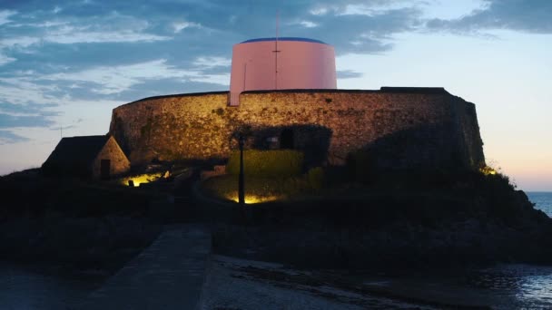Landscape View Fort Grey Illuminated Coastline Guernsey Sunset — Stockvideo