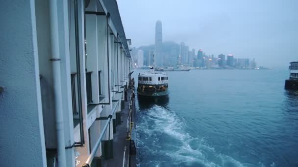 Star Ferry Boat Leaving Wake Water Kowloon Pier Victoria Harbour — стокове відео