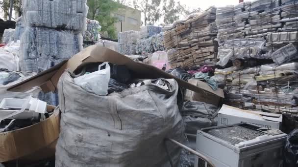 Big Sacks Plastics Waste Put Together Shelter Roof Hongkong Wide — стокове відео