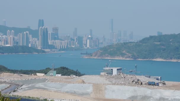 Wide Landfill Area Next Coastline South China Overlooking Skyline Wide — Vídeo de Stock