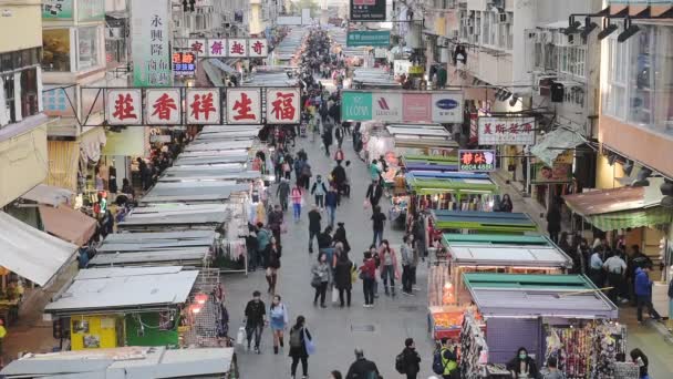 People Walking Middle Market Stalls Hongkong Daytime High Angle Shot — Wideo stockowe