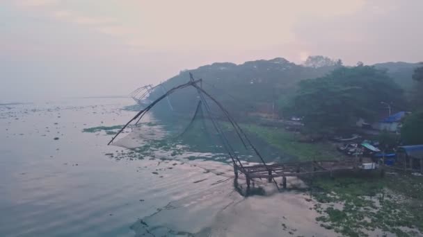 Sunrise Traditional Chinese Fishing Nets Fort Kochi India Aerial Drone — Stockvideo