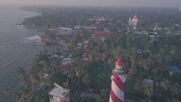 Thangassery Lighthouse Stunning Indian Coastal Landscape Sunset Kerala India Aerial — 비디오