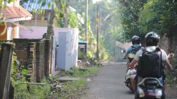 Couple Friends Riding Motorcycles Wearing Helmet Backpacks Travelling Narrow Street — Stock Video