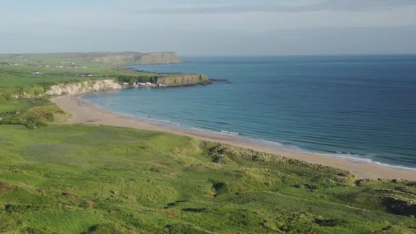 Beautiful Waves Antrim Coast Rolling Beach Ireland Wide Shot — Video Stock