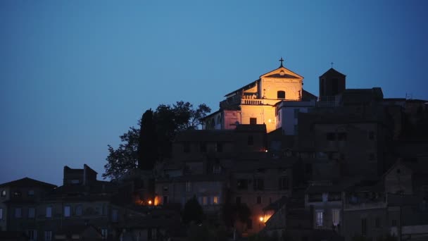Small Village Anguillara Bracciano Lake Illuminated Santa Maria Assunta Church — 图库视频影像