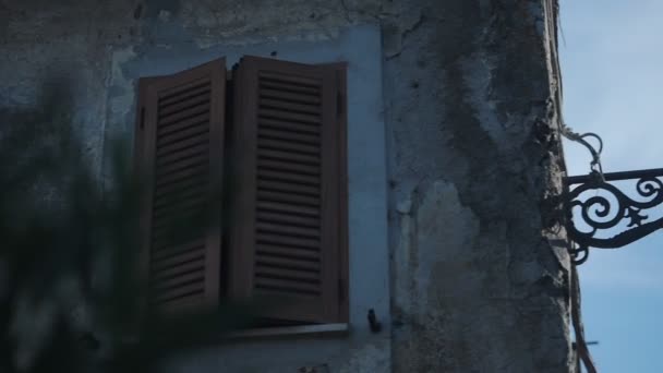 Old Wooden Window Shutters Street Lamp Grunge Wall House Italy — Wideo stockowe