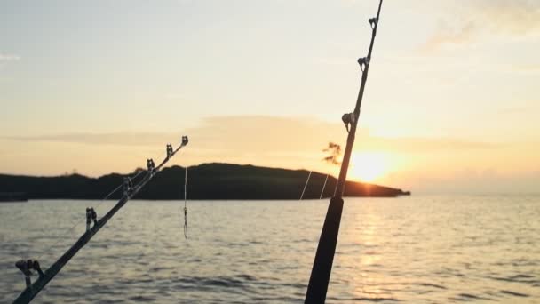 Deep Sea Fishing Rod Fishing Boat Sunrise — Wideo stockowe