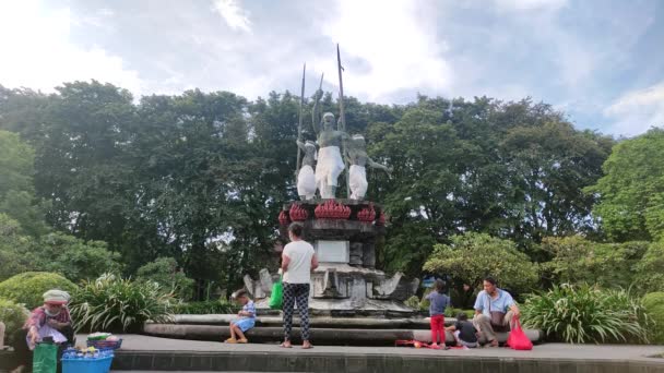 Bali Indonesia May 2022 Monument Puputan Badung Mascot Statue Puputan — Vídeo de stock