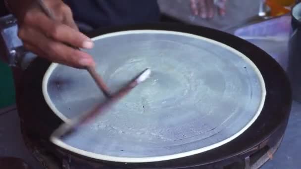 Man Hand Makes Crepe Pancake Baking Tray Creperie Sale Street — Stock videók
