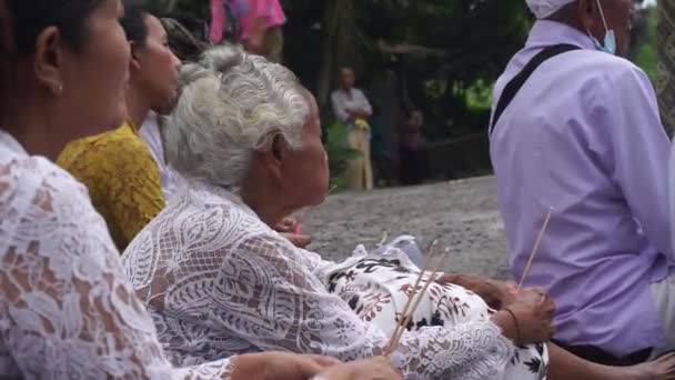 Bali Indonezja Sierpnia 2022 Balinese Hindu People Ceremonia Tabanan Bali — Wideo stockowe