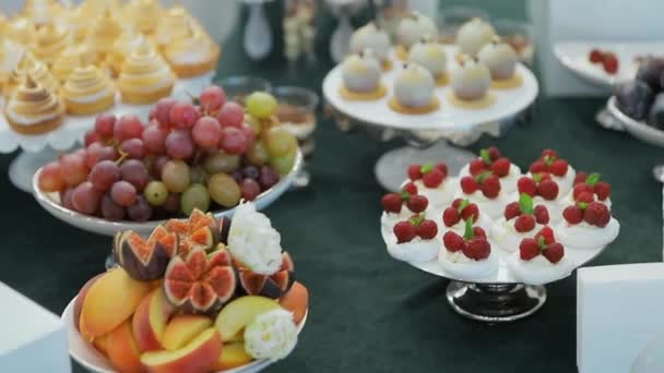 Hermosa Barra Caramelo Boda — Vídeo de stock