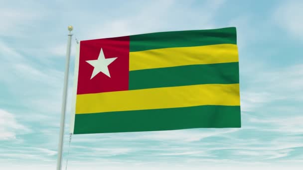 Nahtlose Schleifenanimation Der Togo Flagge Auf Blauem Himmel — Stockvideo