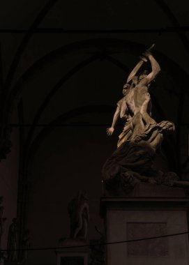 Floransa, İtalya 'da yüksek kontrastlı bir heykelin fotoğrafı