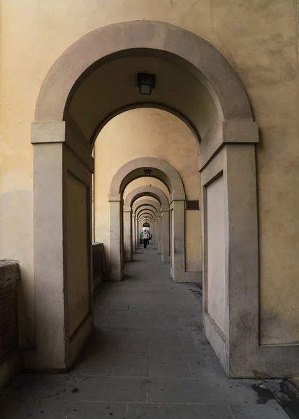 フィレンツェ イタリアのアーチ道の建築の詳細 — ストック写真