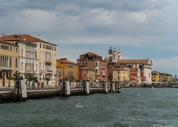 Typical Venetian Architecture Seen Lagoon Venice Italy — 스톡 사진