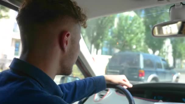 Close Young Caucasian Male Driver Riding Car Looking Road Man — Video