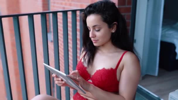 Close Beautiful Caucasian Woman Using Device Typing Tablet While Sitting — Stock Video