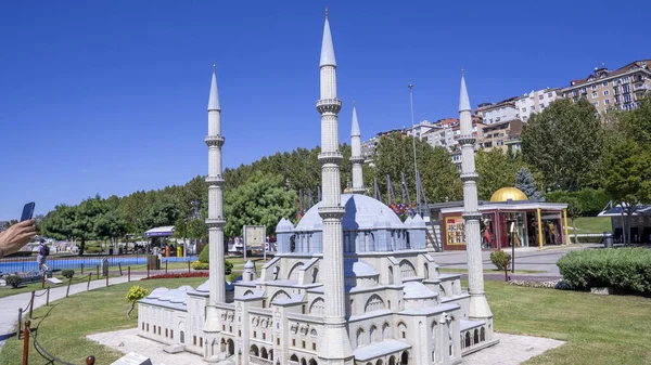 Miniature Mosque Miniaturk Minaret Dome Sightseeing Destination Istanbul Mini Structures — Stock Photo, Image