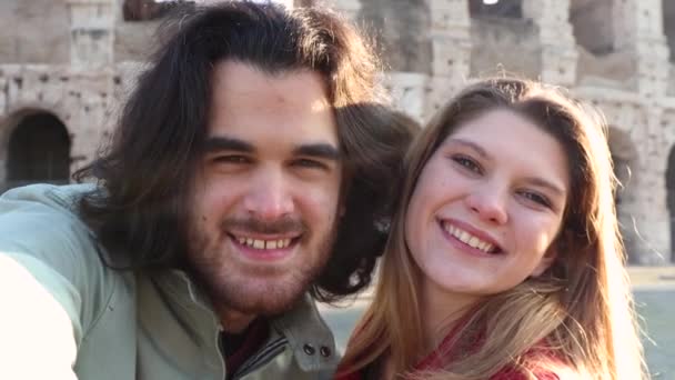 Young Couple Traveling Rome Beautiful Couple Taking Funny Selfies Front — Video