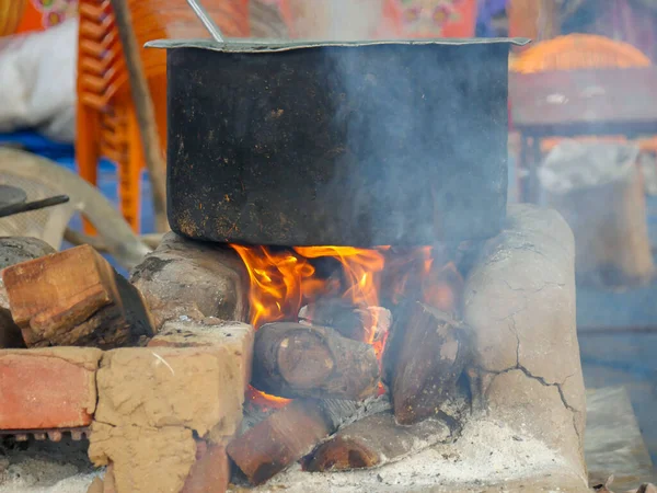 Fogão Cozinha Tradicional Fogão Cozinha Tradicional Indiano Barro Fogão Campo — Fotografia de Stock