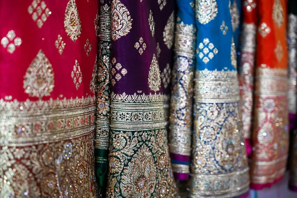 Display Indian Sarees Colorful Fancy Sarees Saree Store Ready Sell — ストック写真
