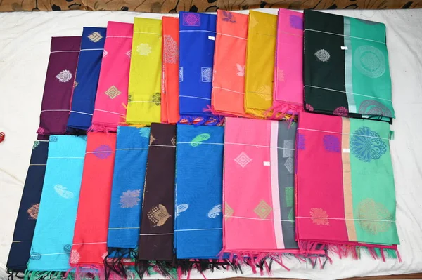 Display Indian Sarees Colorful Fancy Sarees Saree Store Ready Sell — Stock Photo, Image