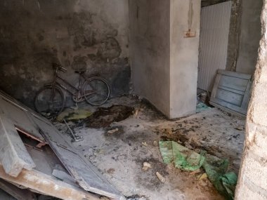 Abandoned old house inside view in Indian city. Under constrction old home in india.