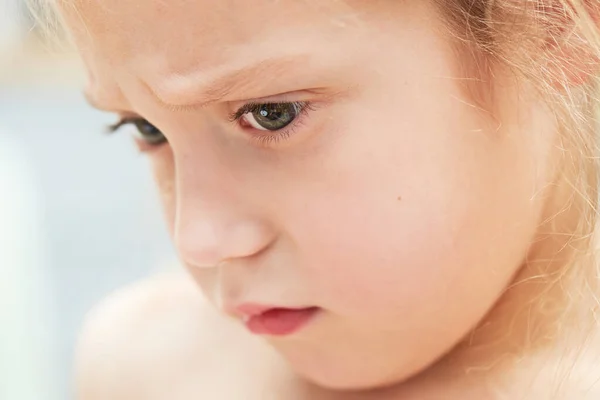 Close Portrait Upset Little Girl She Crying — Stock Photo, Image