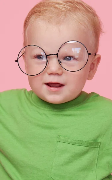 Portrait Male Baby Boy Pink Background Wearing Glasses Looking Camera — Stok fotoğraf