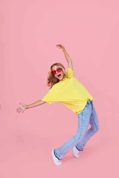 Full Length Portrait Joyful Young Woman Casual Clothes Jumping Celebrating — ストック写真