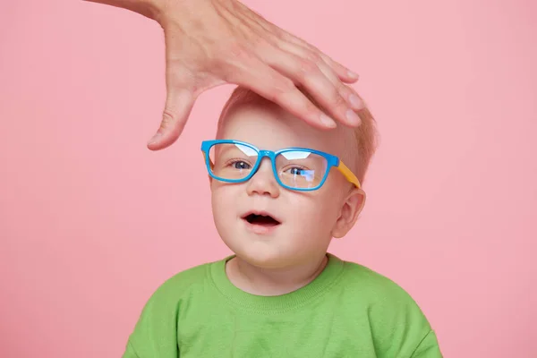 Portrait Male Baby Boy Pink Background Wearing Glasses Looking Camera — Stockfoto