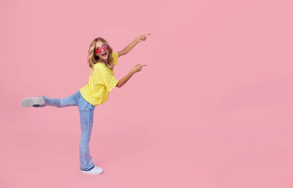 Full Length Portrait Joyful Young Woman Casual Clothes Jumping Celebrating — Fotografia de Stock
